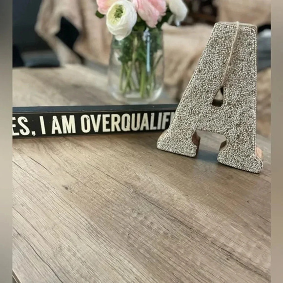 GOLD GLITTER AND PEARL DECORATIVE BLOCK LETTER “A” 7x8x2 - Picture 4 of 11